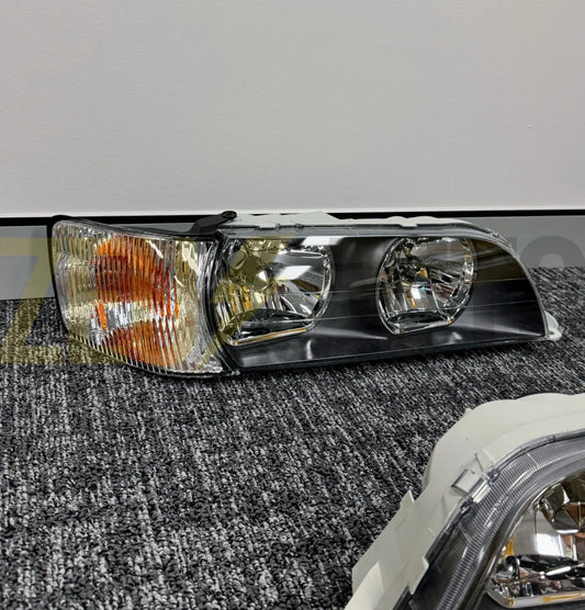 Jzx100 Toyota Chaser Oem Style Headlights + Clear Indicators